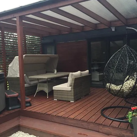 Domek Sunrelax Z Jacuzzi Niedaleko Suntago Korytow Exterior photo